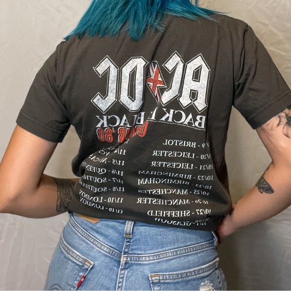 ACDC Back in Black UK Tour Tee - Picture 3 of 3